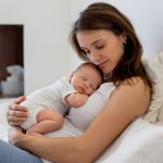 השפעות הלחץ הנפשי של האם על התינוק