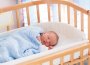 5 סיבות שבגללן התינוק שלך מתעורר בלילה